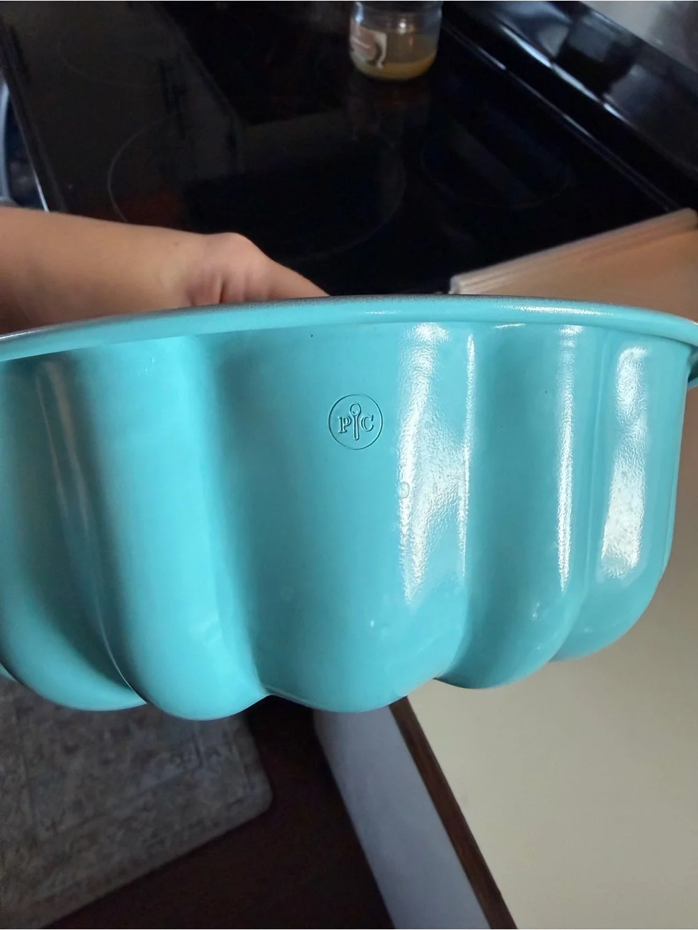 The Pampered Chef durable aqua
